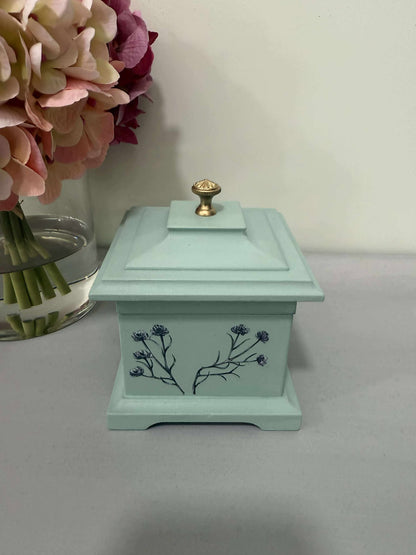 Hand-Painted Bombay Music Jewelry Box – Mint Green Floral Ring Holder